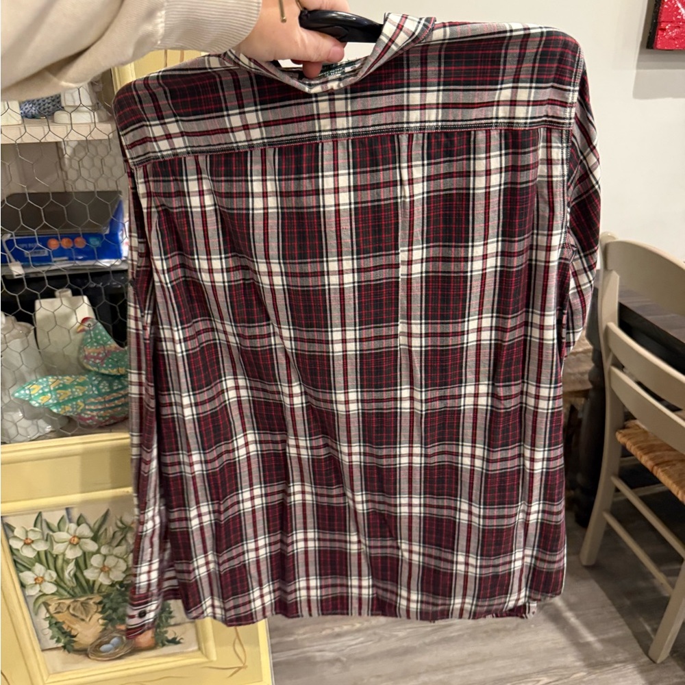 Ralph Lauren women’s Burgundy Plaid Button Down Shirt - Picture 4 of 4